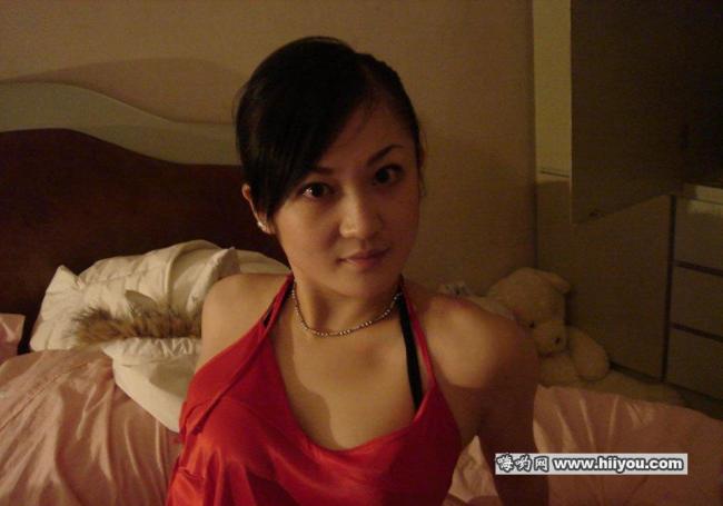 穿睡衣出门忘穿内裤图片：我夏天不喜欢穿内裤(点击浏览下一张趣图)