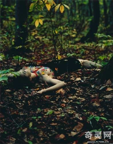 死的最惨的美女图片：真实美女死亡图片(5)(点击浏览下一张趣图)