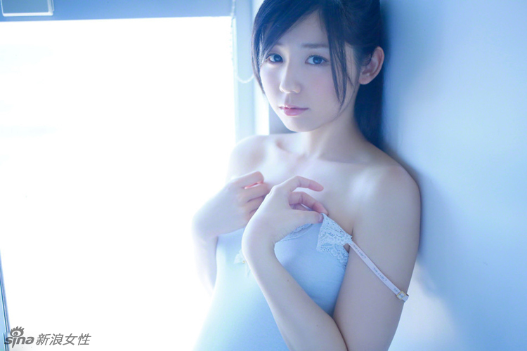 98后少女12p：未成年少女21p，清纯图片(点击浏览下一张趣图)