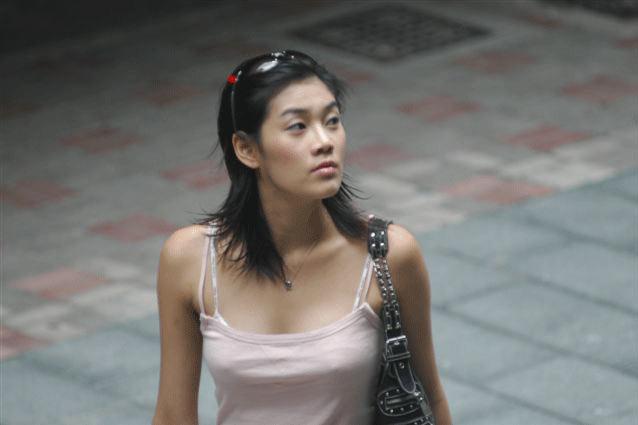 农村姑娘不带胸罩图片：农村姑娘的图片大全(3)(点击浏览下一张趣图)