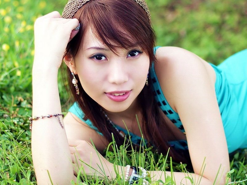 泰国大胆掰阴人体艺术：女人鲍鱼私处15p(3)(点击浏览下一张趣图)