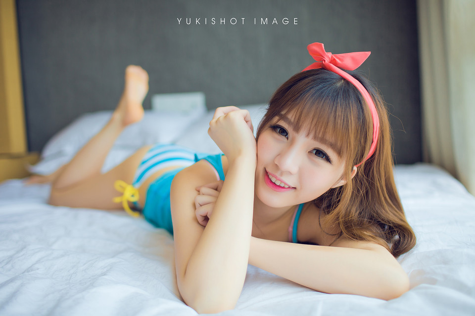 嫂嫂喝了春药和我mszhkcom：与邻居两个少妇图片(3)(点击浏览下一张趣图)