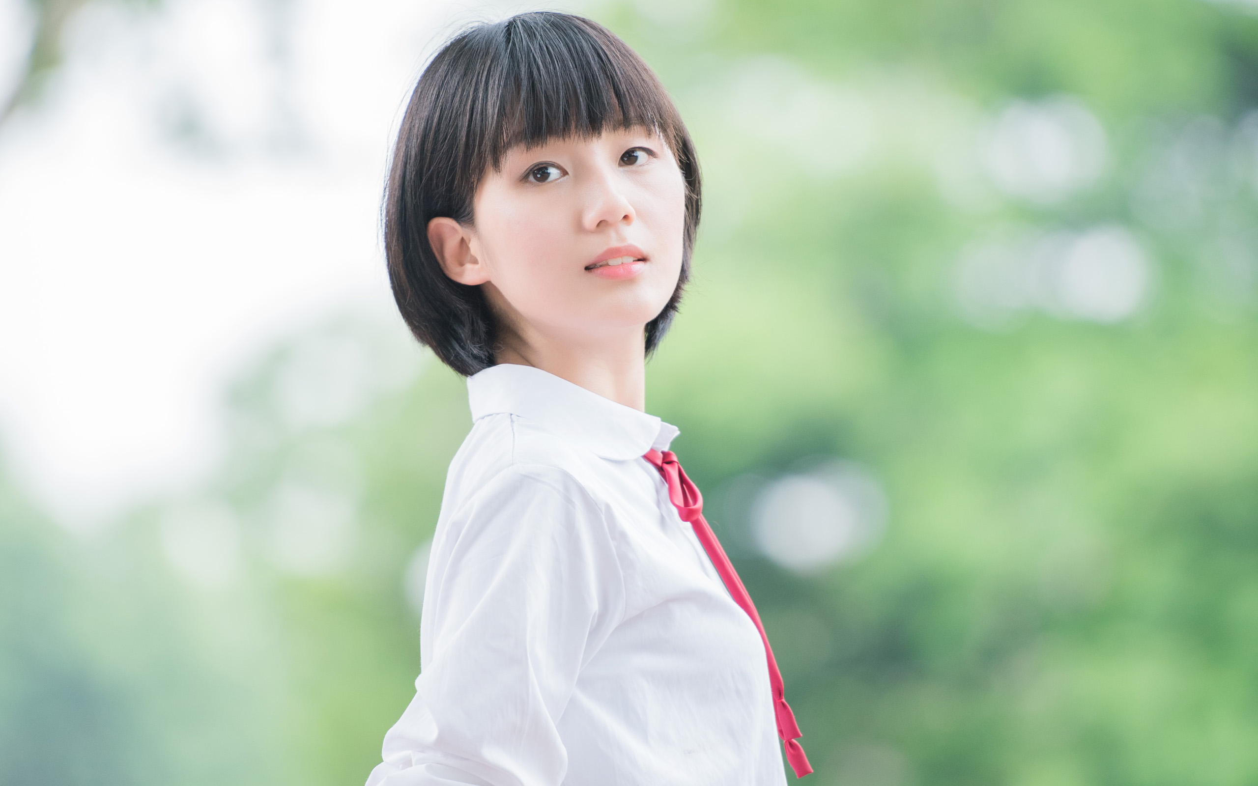 初中女生发育胸部图片：初中学生乳房发育图片(点击浏览下一张趣图)