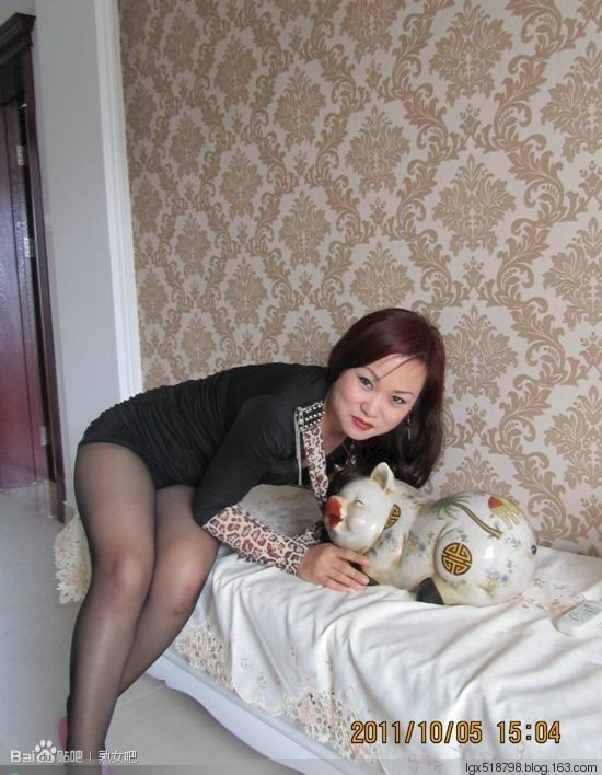 把女孩聊湿的一些话：看高手追女生聊天记录(点击浏览下一张趣图)