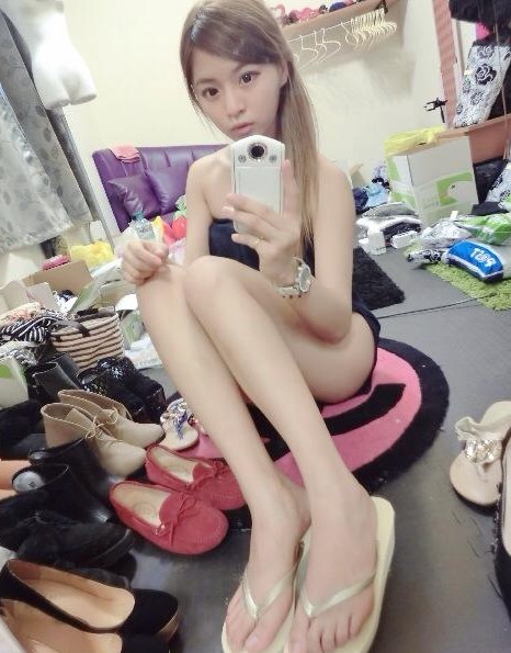 一部av女主是卖衣服的：服装店老板娘图片(点击浏览下一张趣图)