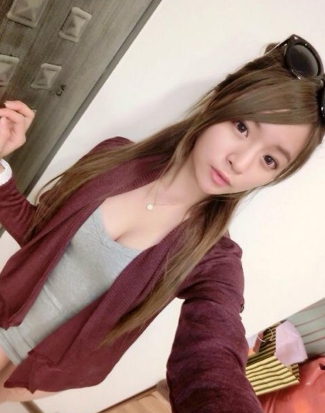 一部av女主是卖衣服的：服装店老板娘图片(4)(点击浏览下一张趣图)