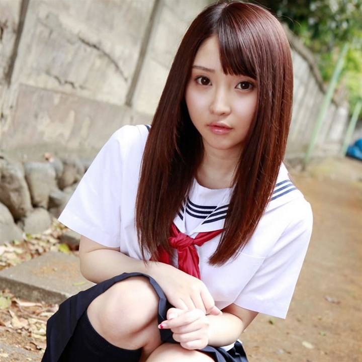 日本早熟2年级小女生：日本六年级小学生早熟图片(5)(点击浏览下一张趣图)