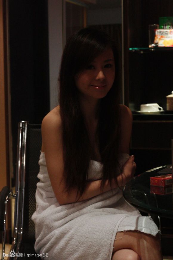 国模娜娜时期的经典：国模美女娜娜林忻，娜娜大尺度私拍(双蛋)(点击浏览下一张趣图)