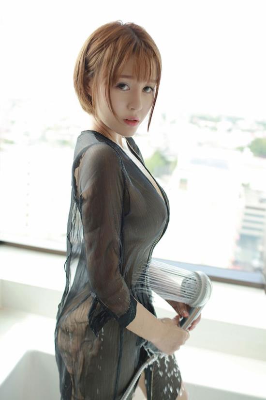 张涓涓人体十六张照片：99艺术网(4)(点击浏览下一张趣图)