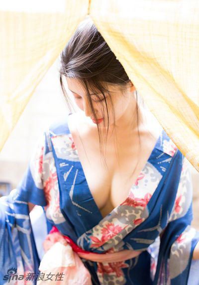 她死去活来12p：熟女多汁14p(4)(点击浏览下一张趣图)