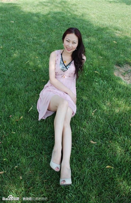 徐娘花开艳艳2丨精品图：性感风韵徐娘(7)(点击浏览下一张趣图)