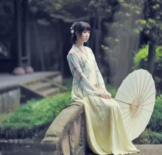 聪明的女人不做十件事，女人最容易离婚的性格(点击浏览下一张趣图)