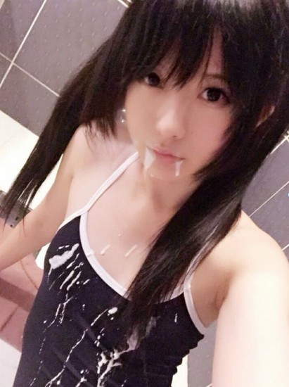 美少女借cos照卖不雅照：美女coser黑暗照网盘，呆呆coser全套种子(点击浏览下一张趣图)