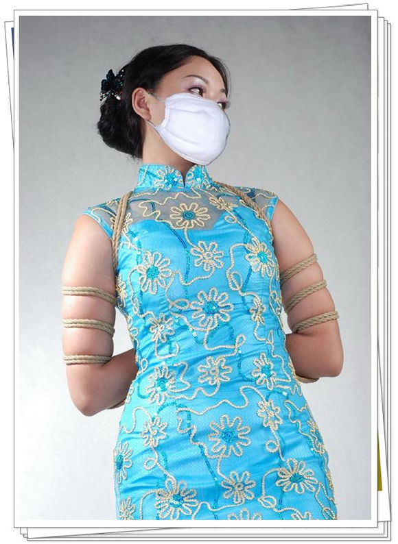手机自拍视频上传视频：rosi口罩系列合集(6)(点击浏览下一张趣图)