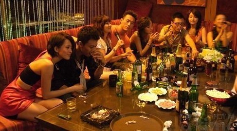 3元一次男人的天堂：台山下川岛陪玩的女人(点击浏览下一张趣图)