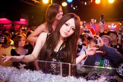 搞日本女人的条件：中国人去日本嫖娼价格(5)(点击浏览下一张趣图)