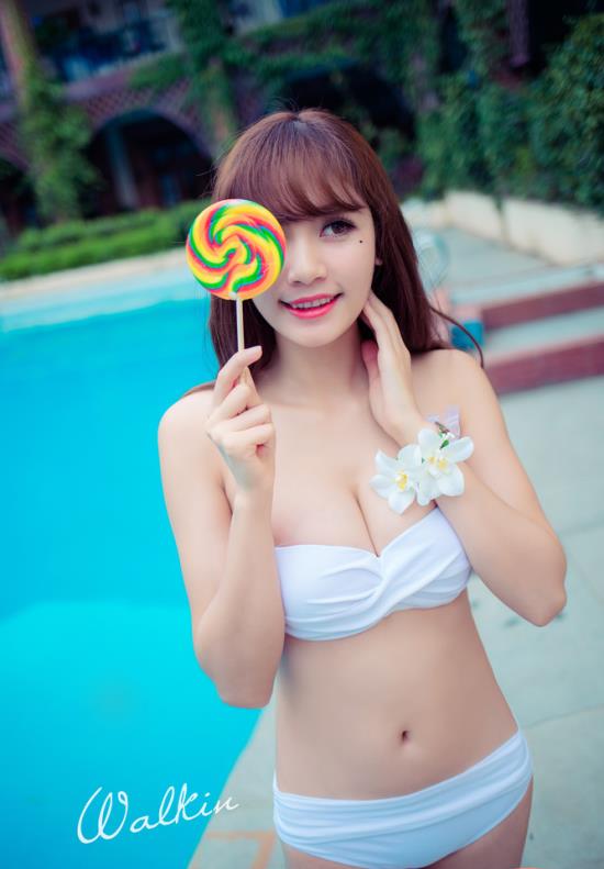 男孩初中和妈妈睡一起图：男生和妈妈一起睡觉(点击浏览下一张趣图)