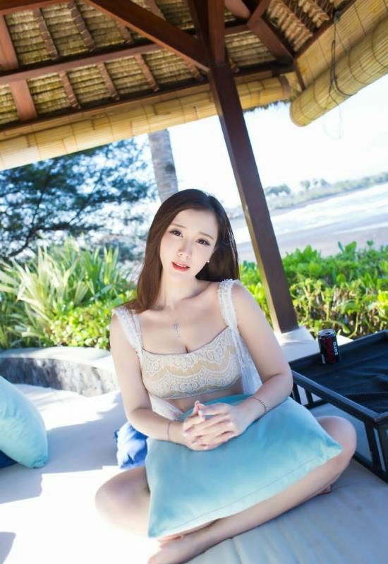 为什么范冰冰的屁股大：范冰冰屁股很大图(2)(点击浏览下一张趣图)