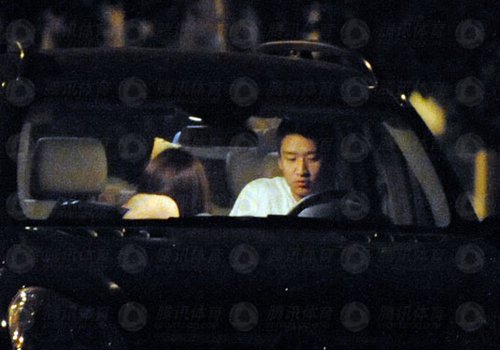 孙悦车震门30分钟视频：孙悦车震门视频播放(5)(点击浏览下一张趣图)