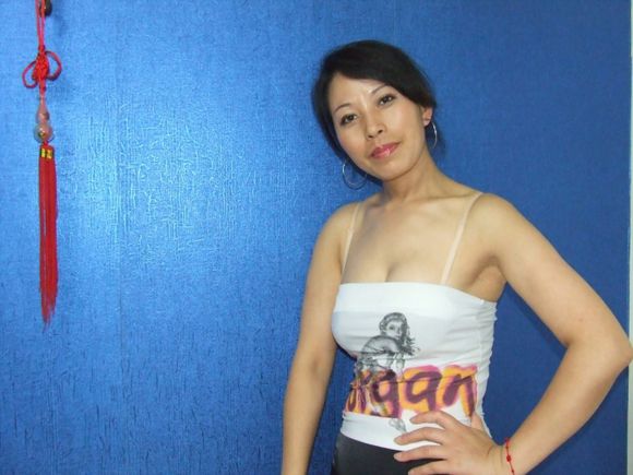 50岁的风韵犹存的妇女：风韵徐娘_徐娘半老照片(5)(点击浏览下一张趣图)