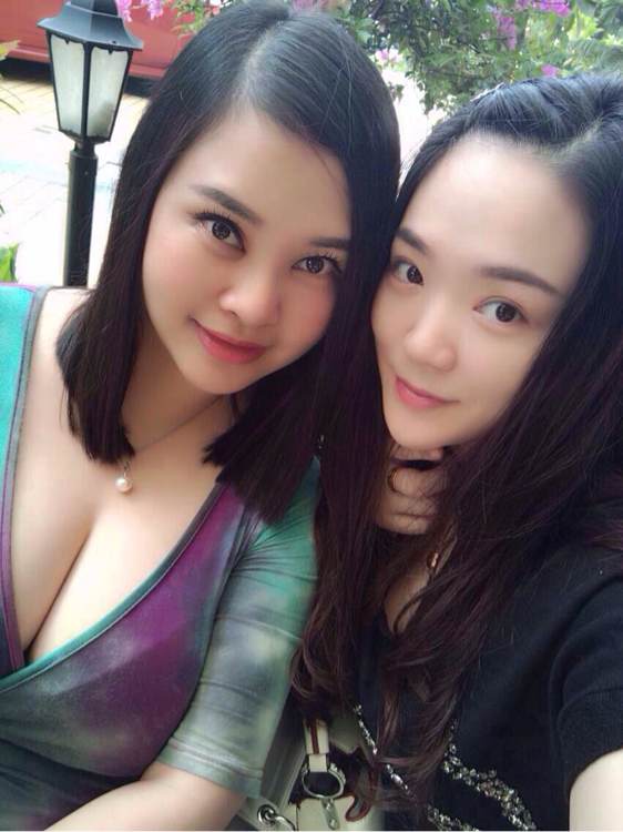 半老徐娘性感的图片：半老徐娘疯狂照图片(2)(点击浏览下一张趣图)