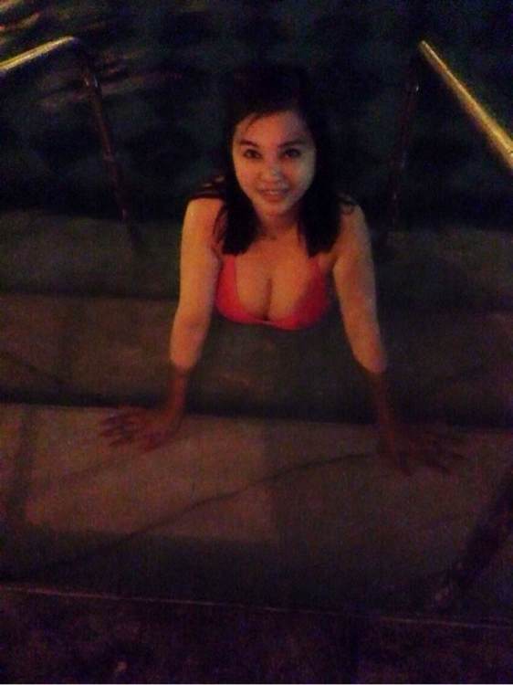 河南恋子恋母qq群：妈妈照这种照片给我看(2)(点击浏览下一张趣图)