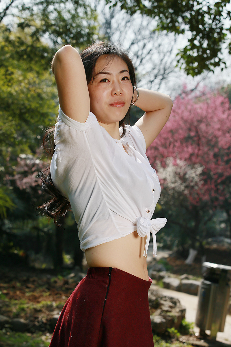 美丽中年大姐博客图片：45 50岁优雅女人图片(4)(点击浏览下一张趣图)