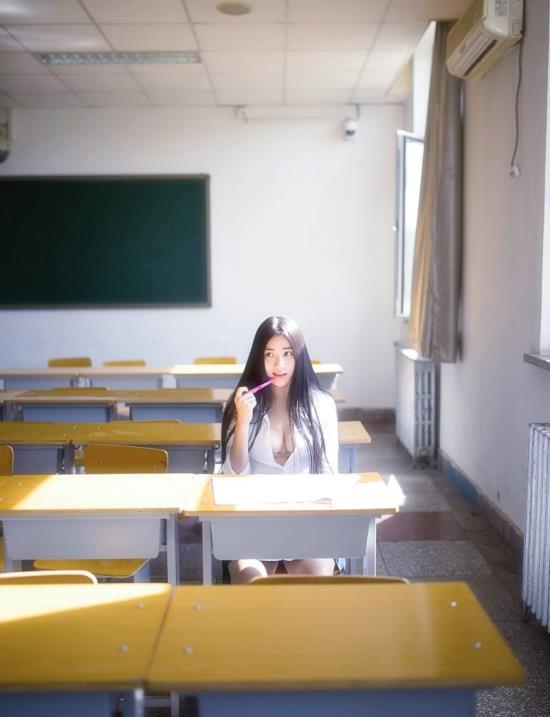 女友小玉所过的体检关1：女友小玉的体检关后续(点击浏览下一张趣图)