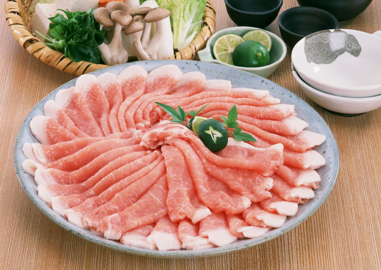 吃猪肉的禁忌  哪些食物与猪肉相克(点击浏览下一张趣图)
