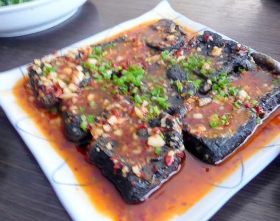 吃爆米花中毒 9种食物多吃或毙命(7)(点击浏览下一张趣图)