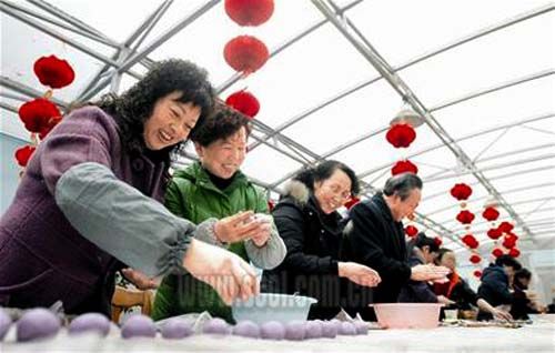 健康过元宵节九类人不宜食用汤圆(10)(点击浏览下一张趣图)