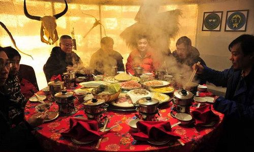 火锅汤久煮变毒药!冬季吃火锅致命禁忌(11)(点击浏览下一张趣图)