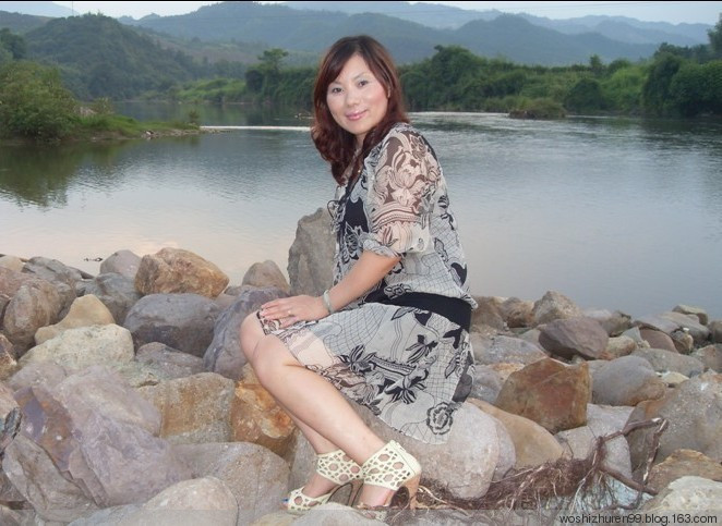 我妈妈的照片怎么样啊 妈妈怎么有这种照片(点击浏览下一张趣图)