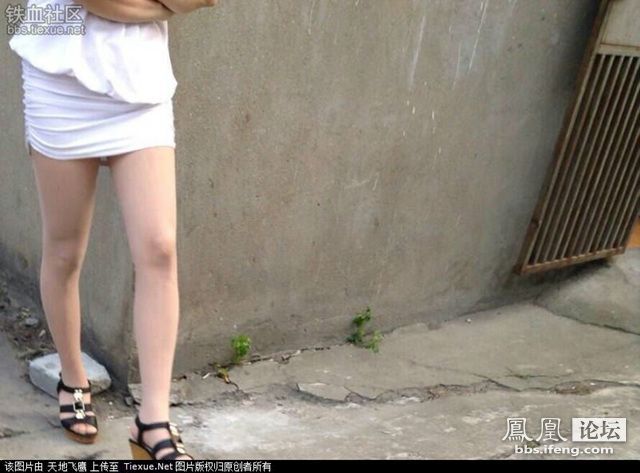为姑母提供性服务下载：太原女性会所招男特服(点击浏览下一张趣图)