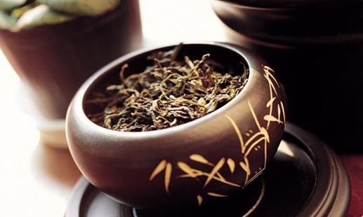 冬天喝茶 8大注意事项(点击浏览下一张趣图)