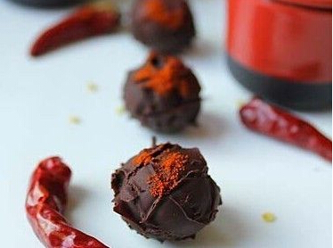 胃病高发季:吃这9种食物最伤胃!(6)(点击浏览下一张趣图)