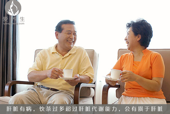 秋季养生 12类人喝茶等于慢性自杀(2)(点击浏览下一张趣图)