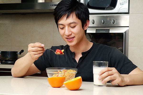 养生禁忌：盘点8种与牛奶相克的食物(7)(点击浏览下一张趣图)