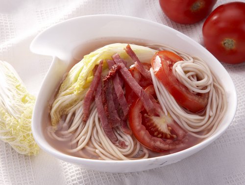养生警惕：10种高盐食物多吃易致癌(6)(点击浏览下一张趣图)