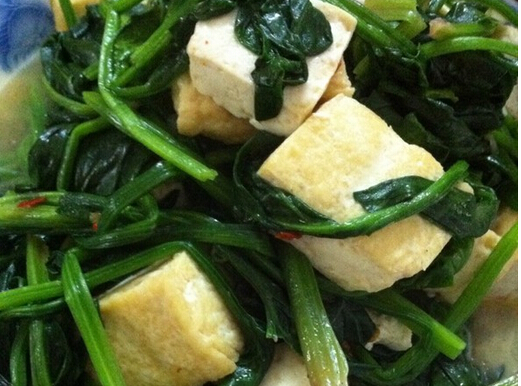 夏天养颜吃豆腐  必知8大禁忌(4)(点击浏览下一张趣图)