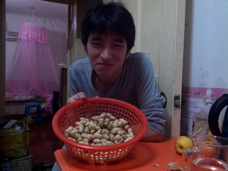 禁忌：7类人不宜吃花生 当心催命(2)(点击浏览下一张趣图)