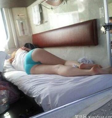 火车卧铺保养鞋6：火车卧铺女生鞋 火车玩鞋最完整(点击浏览下一张趣图)
