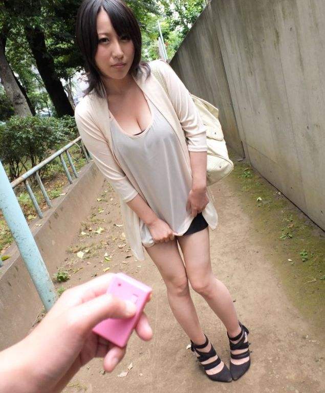 真的有妹子用过跳蛋吗：妹子用跳蛋的各种反应(2)(点击浏览下一张趣图)