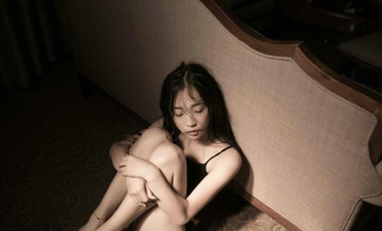 男女玩屁股眼的照片：男士下面的的图片(5)(点击浏览下一张趣图)