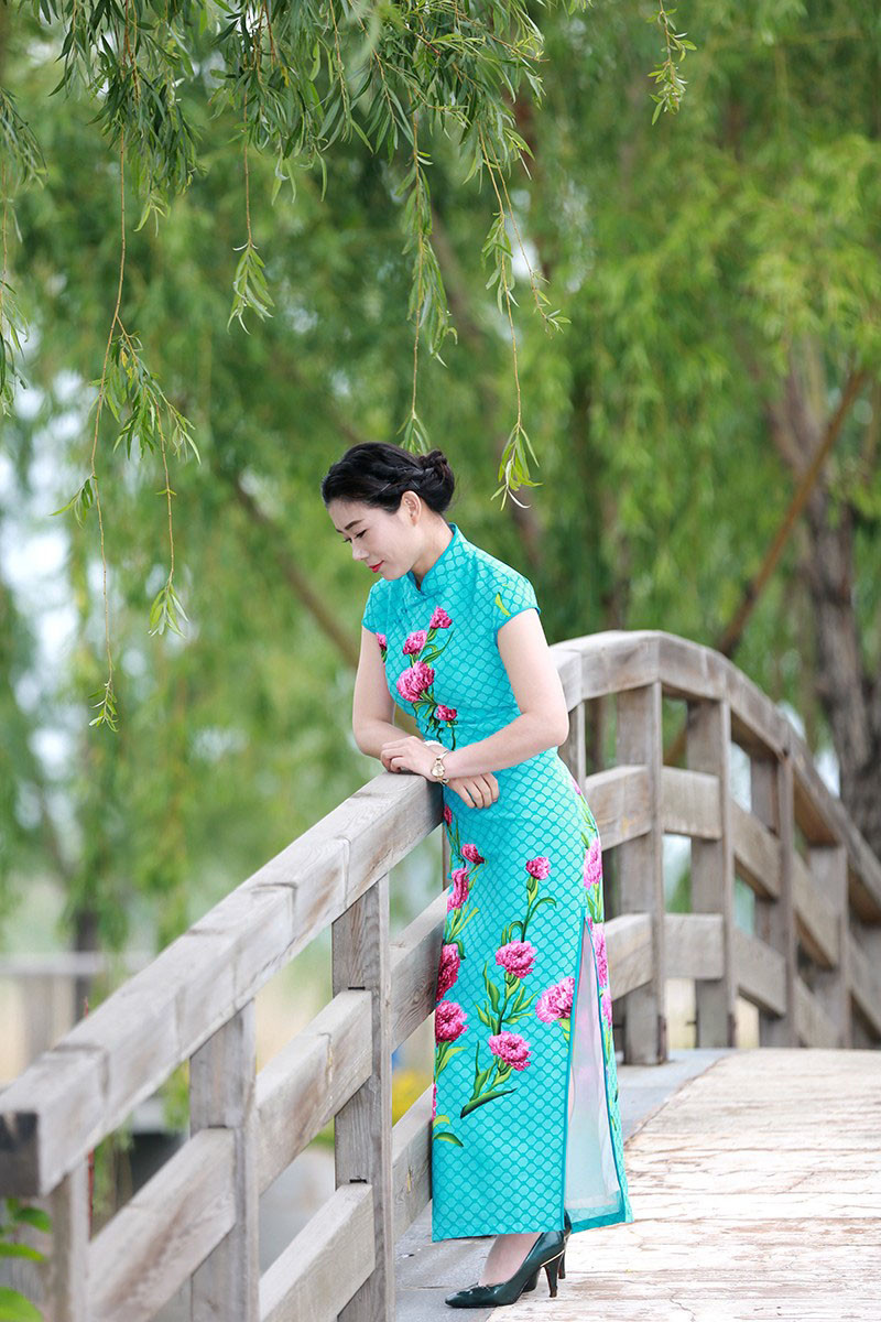 与大龄丰满女照片：丰满5060女 丰满纪女(3)(点击浏览下一张趣图)
