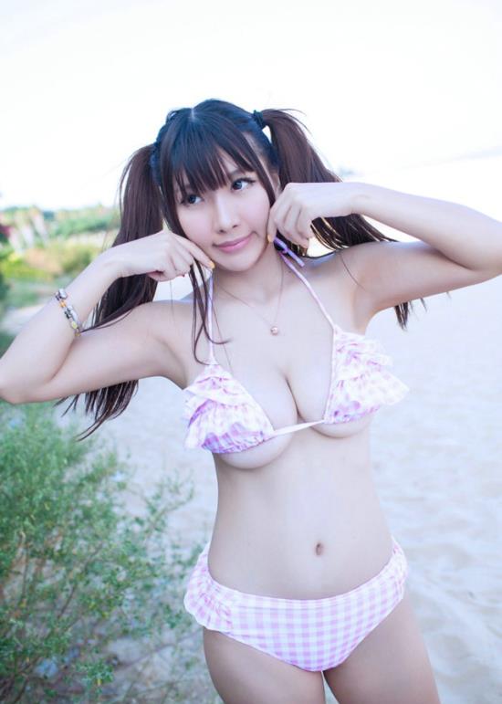 天天看人体极品粉嫩：95后美女很粉嫩很紧(点击浏览下一张趣图)