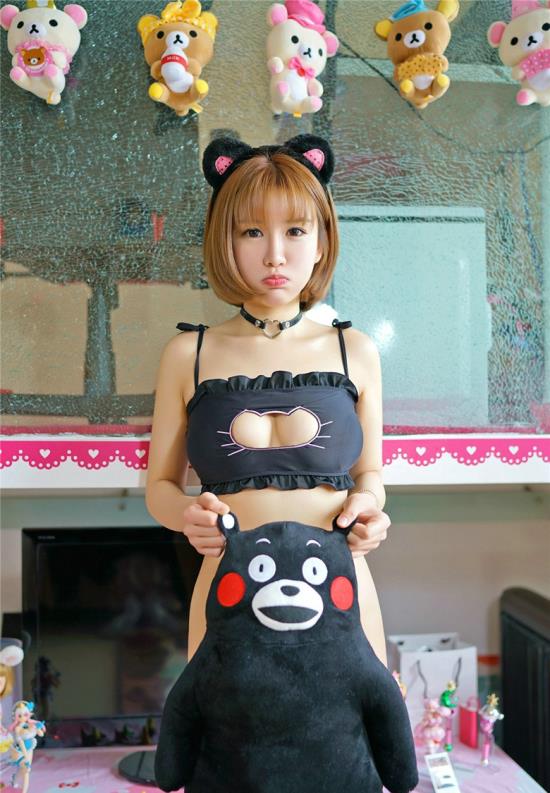 日本少女裸妆照片曝光：少女裸妆照片高清(3)(点击浏览下一张趣图)