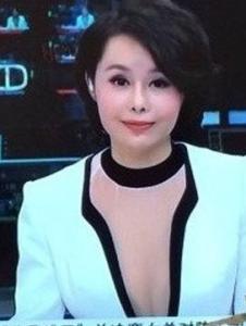 主持人没有戴胸罩 照片：不爱穿胸罩的主持人 中央5女主持人没戴胸罩(2)(点击浏览下一张趣图)