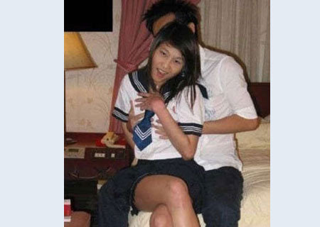 两女互换老公真人真事：交换夫妻系列第八部分. 商丘夫妻互换 截图(点击浏览下一张趣图)