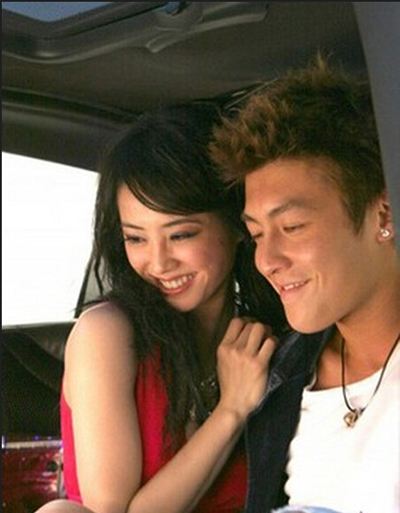 2008滟照门禁所有视频：阿焦滟照门禁图片图 张柏芝滟门照链接(3)(点击浏览下一张趣图)